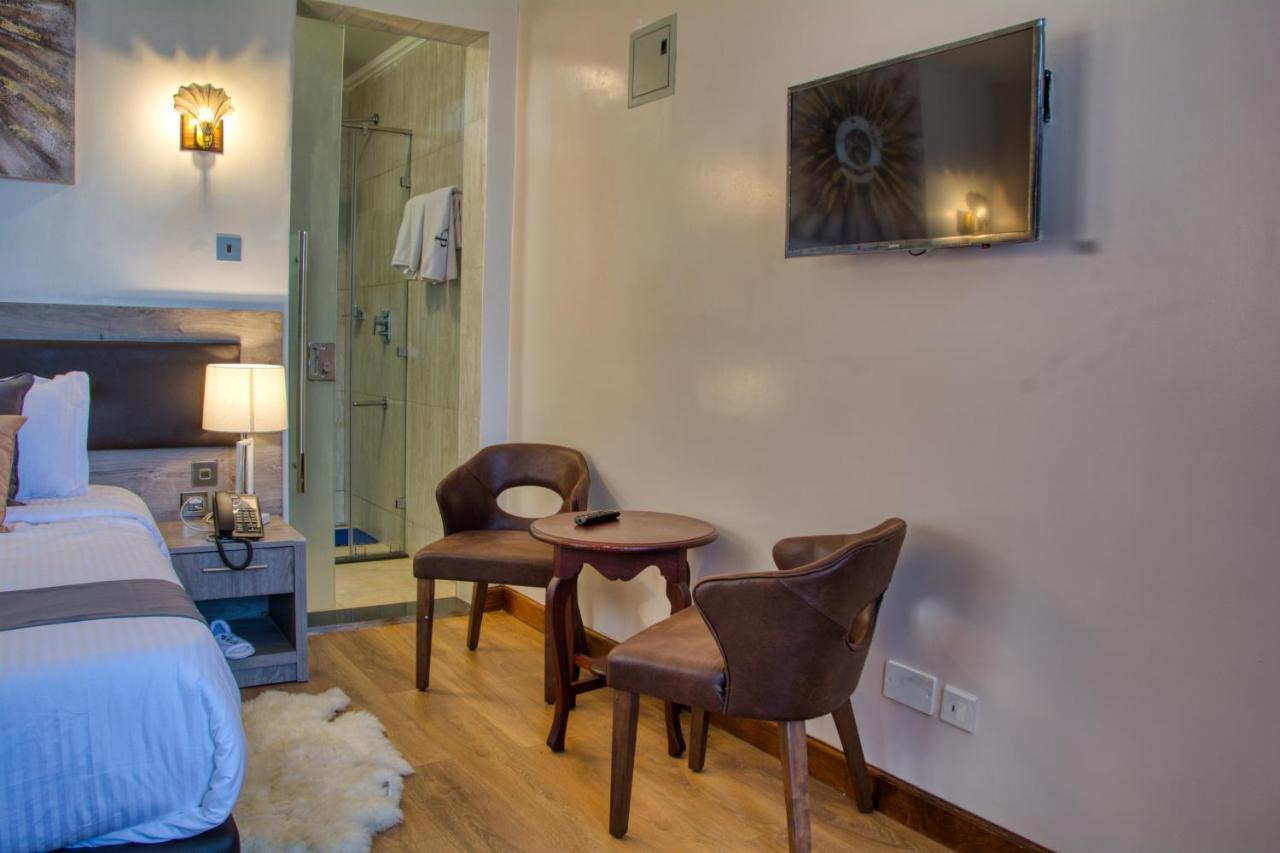 Aberdare Prestige & Royal 5*